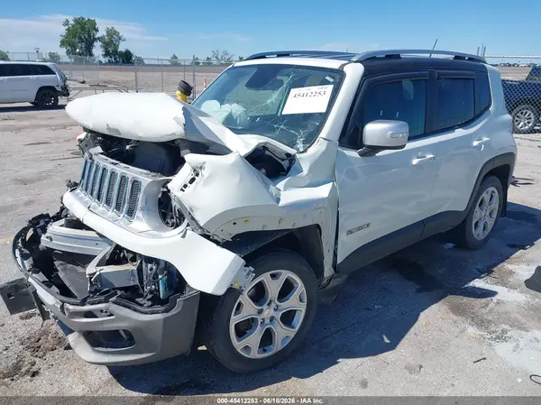 ZACCJBDT5GPC74244 2016 JEEP RENEGADE - Image 2