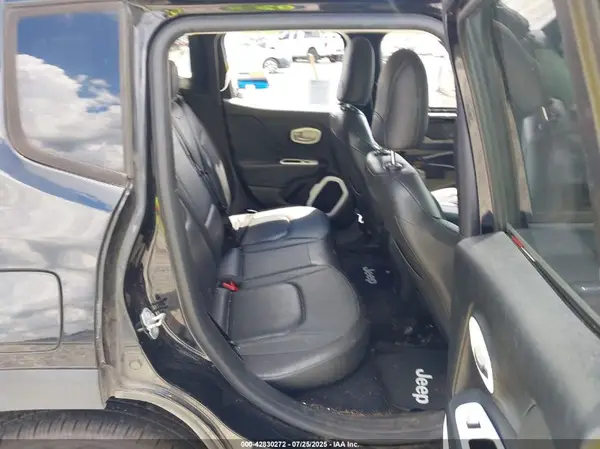 ZACCJBDT5GPD08425 2016 JEEP RENEGADE - Image 8