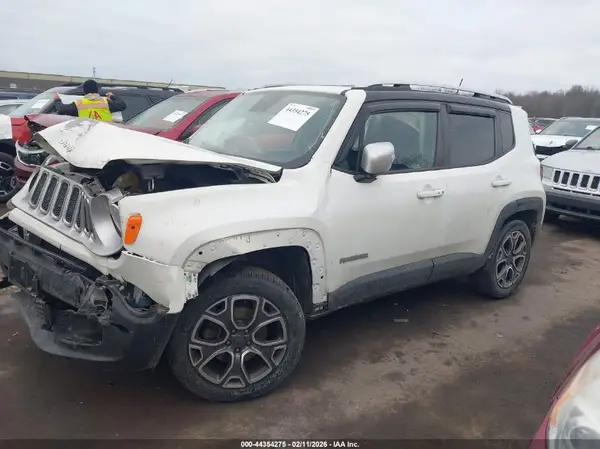 ZACCJBDT5GPD23362 2016 JEEP RENEGADE - Image 2