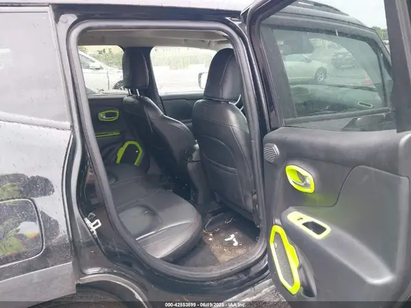 ZACCJBDT6GPD37643 2016 JEEP RENEGADE - Image 8
