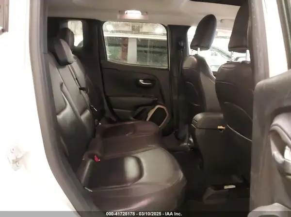 ZACCJBDT7GPC69188 2016 JEEP RENEGADE - Image 8