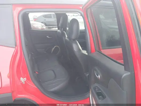 ZACCJBDT7GPC85665 2016 JEEP RENEGADE - Image 8