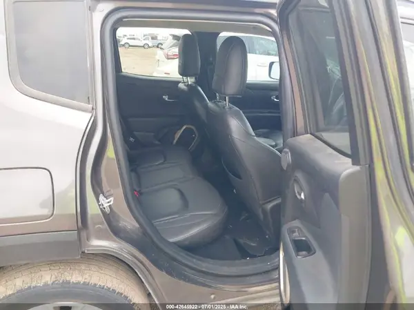 ZACCJBDT7GPD25792 2016 JEEP RENEGADE - Image 8