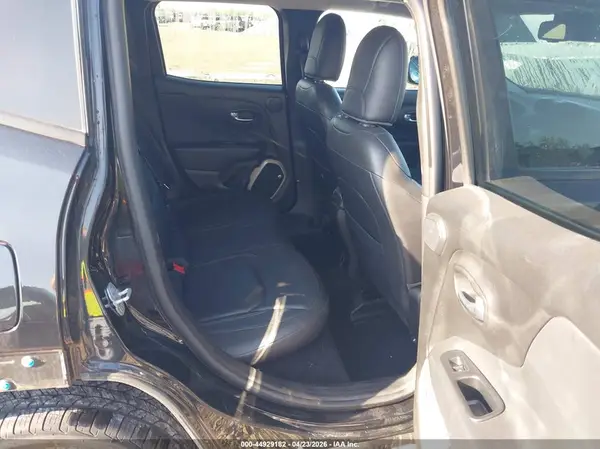ZACCJBDT7GPD31298 2016 JEEP RENEGADE - Image 8