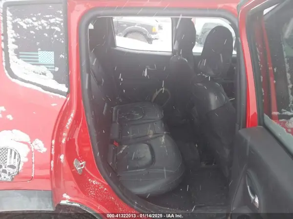 ZACCJBDT7GPD31396 2016 JEEP RENEGADE - Image 8