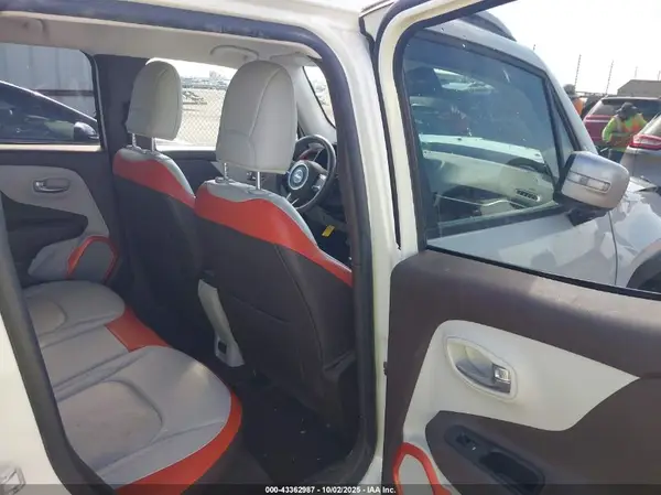 ZACCJBDT8GPD03249 2016 JEEP RENEGADE - Image 8