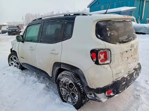 ZACCJBDT8GPD07642 2016 JEEP RENEGADE - Image 2