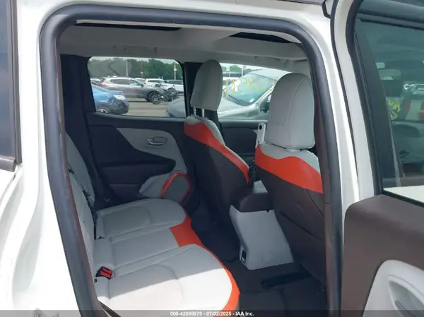ZACCJBDT8GPE13394 2016 JEEP RENEGADE - Image 8