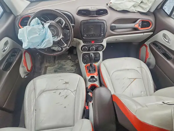 ZACCJBDTXGPD03866 2016 JEEP RENEGADE - Image 8