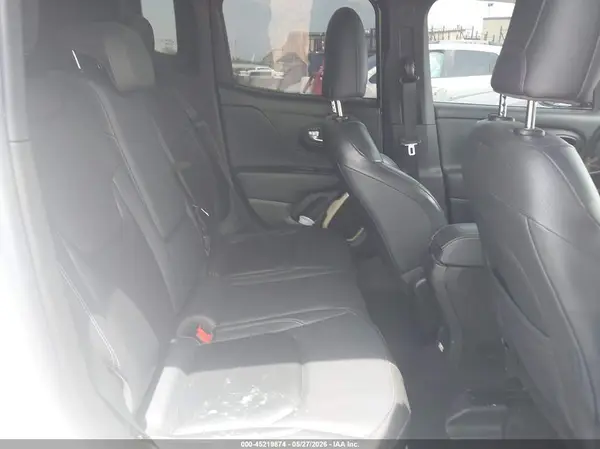 ZACCJBDTXGPD11207 2016 JEEP RENEGADE - Image 8