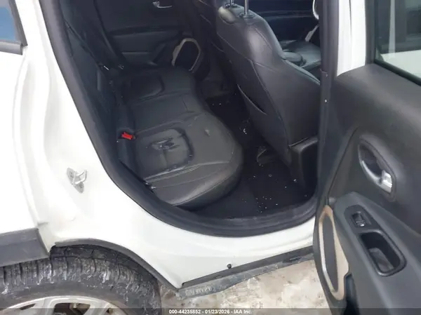 ZACCJBDTXGPD23681 2016 JEEP RENEGADE - Image 8