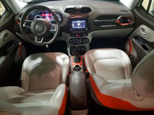 ZACCJBDTXGPE30584 2016 JEEP RENEGADE - Image 8