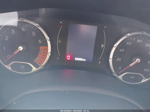 ZACNJAAB1KPK10772 2019 JEEP RENEGADE - Image 1