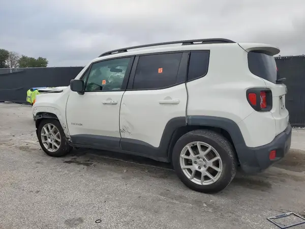 ZACNJAAB1LPL00425 2020 JEEP RENEGADE - Image 2