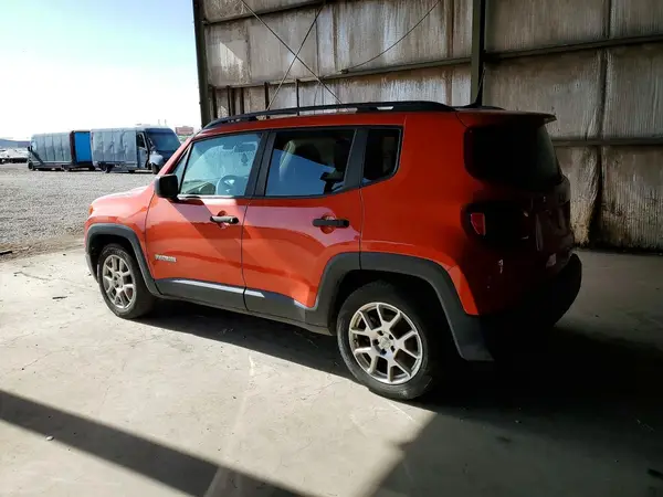ZACNJAAB4LPL72543 2020 JEEP RENEGADE - Image 2
