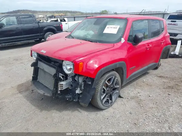 ZACNJAAB4LPM06853 2020 JEEP RENEGADE - Image 2