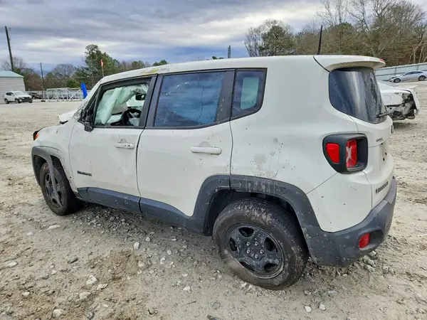 ZACNJAAB6LPL05670 2020 JEEP RENEGADE - Image 2