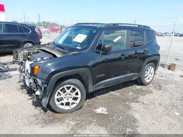 ZACNJAAB6LPL86606 2020 JEEP RENEGADE - Image 2