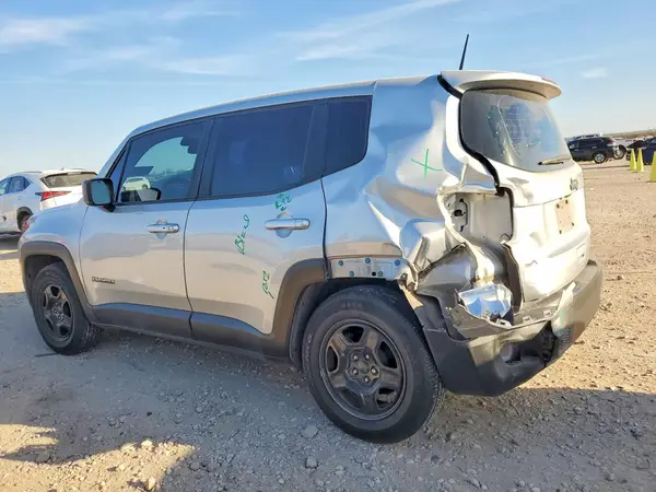 ZACNJAAB7KPK20657 2019 JEEP RENEGADE - Image 2