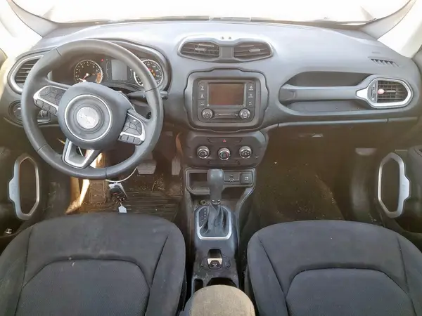 ZACNJAAB8KPK66773 2019 JEEP RENEGADE - Image 8