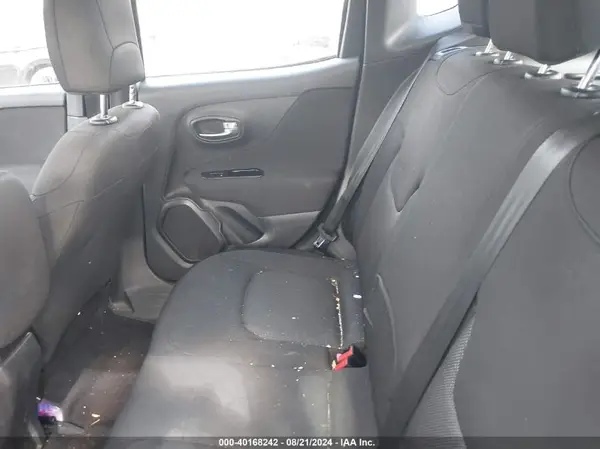 ZACNJAAB8LPL16038 2020 JEEP RENEGADE - Image 8