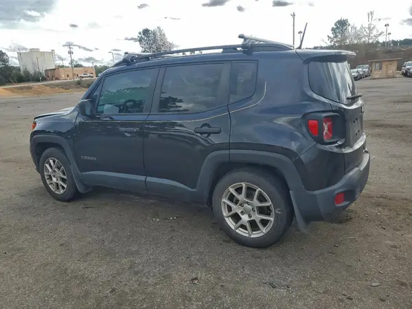 ZACNJAAB9KPK51473 2019 JEEP RENEGADE - Image 2