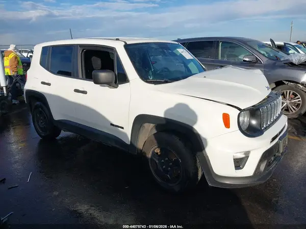ZACNJAABXKPK13332 2019 JEEP RENEGADE - Image 1