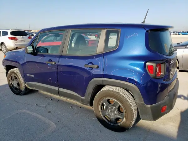 ZACNJAABXKPK14349 2019 JEEP RENEGADE - Image 2