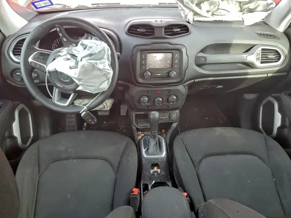 ZACNJAABXKPK65947 2019 JEEP RENEGADE - Image 8