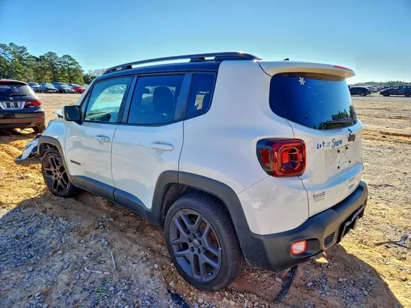 ZACNJAB12KPJ93776 2019 JEEP RENEGADE - Image 2