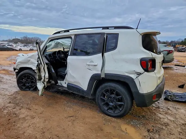 ZACNJABB0LPL02259 2020 JEEP RENEGADE - Image 2