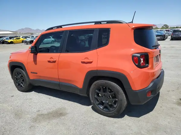 ZACNJABB0LPL10538 2020 JEEP RENEGADE - Image 2