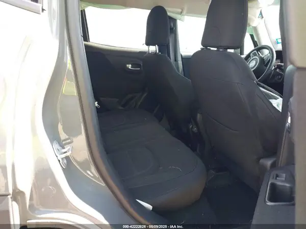 ZACNJABB0LPL55950 2020 JEEP RENEGADE - Image 8