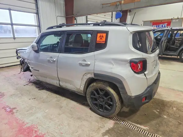 ZACNJABB0LPL60906 2020 JEEP RENEGADE - Image 2