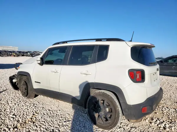 ZACNJABB0LPL65779 2020 JEEP RENEGADE - Image 2