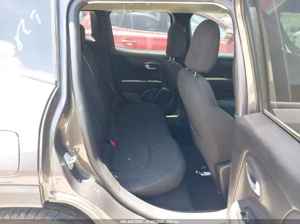 ZACNJABB0LPL66690 2020 JEEP RENEGADE - Image 8