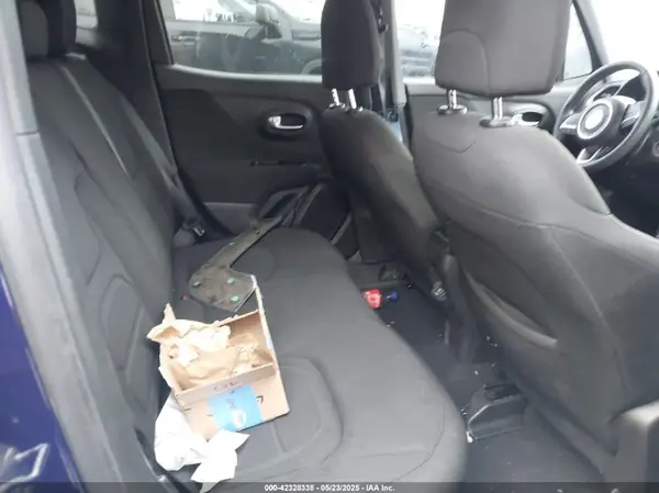 ZACNJABB0LPL90620 2020 JEEP RENEGADE - Image 8