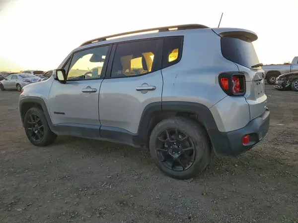 ZACNJABB1KPK33791 2019 JEEP RENEGADE - Image 2