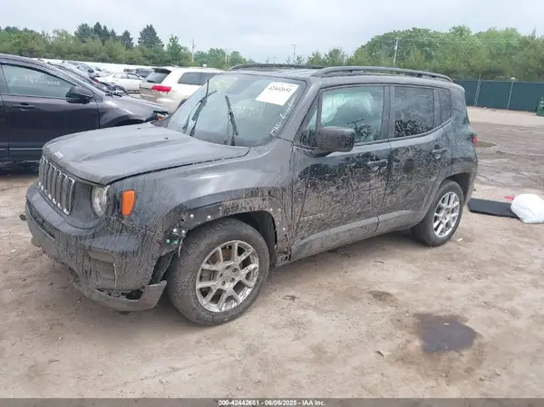 ZACNJABB1KPK87012 2019 JEEP RENEGADE - Image 2