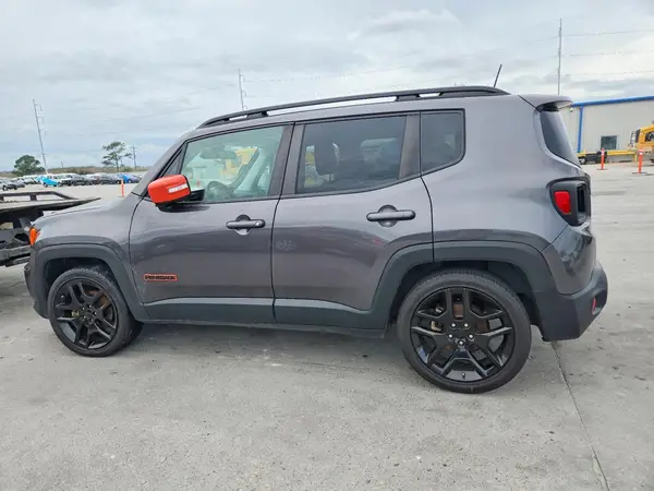 ZACNJABB1LPM06470 2020 JEEP RENEGADE - Image 2