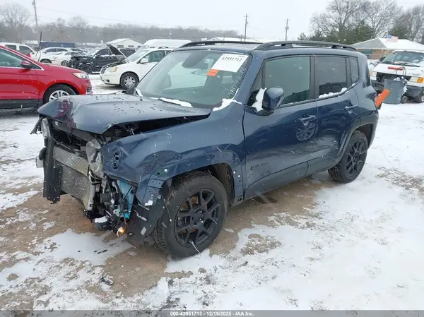 ZACNJABB2LPL03624 2020 JEEP RENEGADE - Image 2