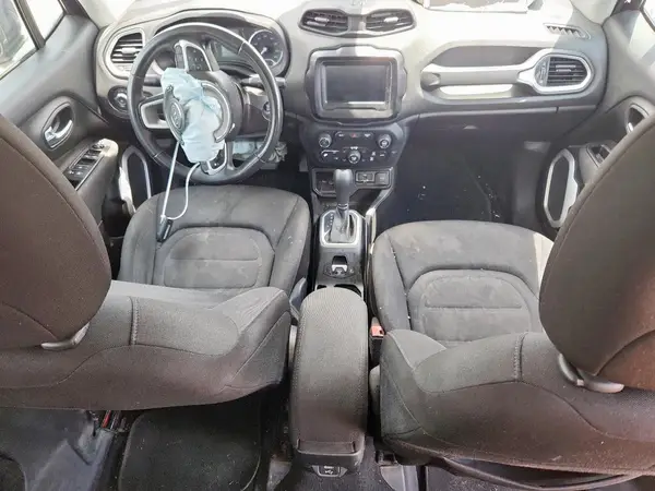 ZACNJABB3KPJ77109 2019 JEEP RENEGADE - Image 8