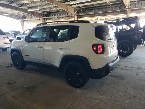 ZACNJABB3KPK00436 2019 JEEP RENEGADE - Image 2