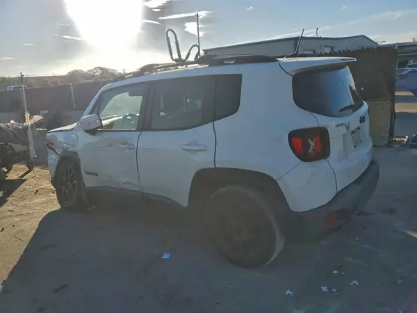 ZACNJABB3LPL00375 2020 JEEP RENEGADE - Image 2