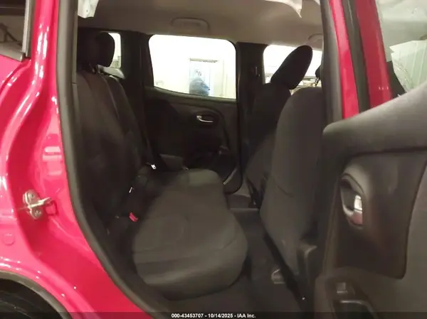 ZACNJABB3LPL31402 2020 JEEP RENEGADE - Image 8