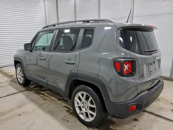 ZACNJABB3LPL84973 2020 JEEP RENEGADE - Image 2