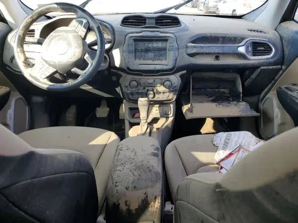 ZACNJABB4KPK17469 2019 JEEP RENEGADE - Image 8