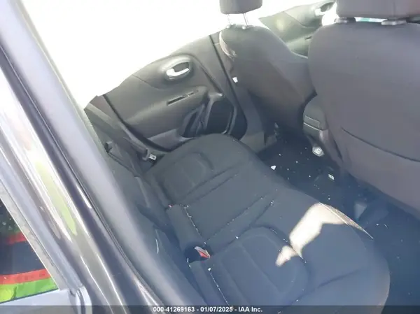 ZACNJABB4LPL32638 2020 JEEP RENEGADE - Image 8