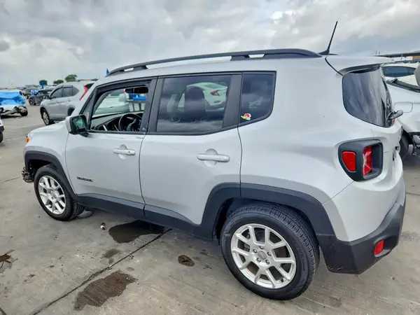 ZACNJABB5LPL05870 2020 JEEP RENEGADE - Image 2