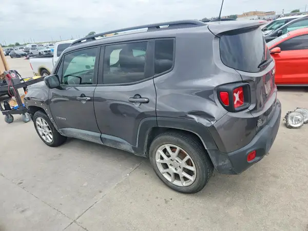 ZACNJABB5LPL09207 2020 JEEP RENEGADE - Image 2